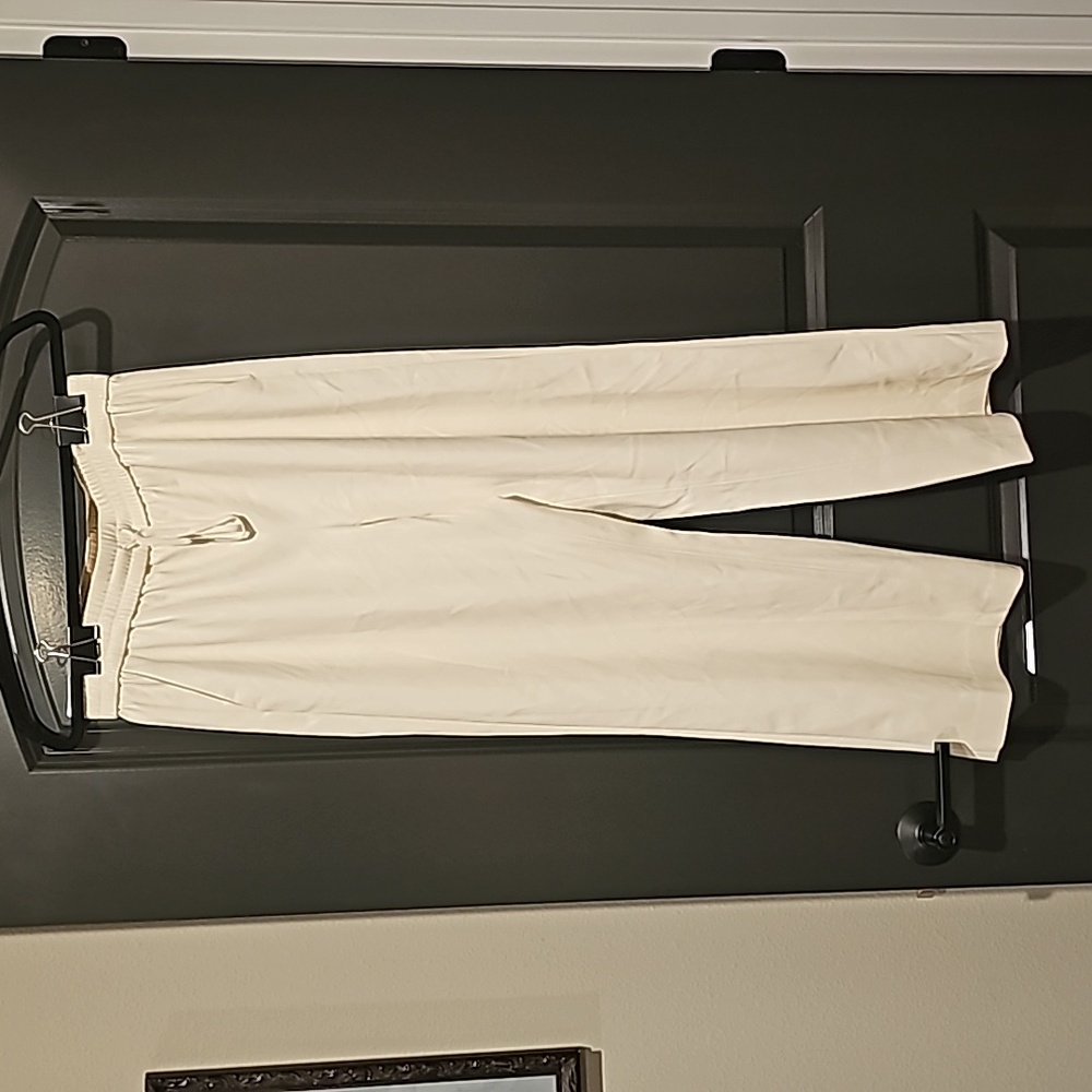 Alice + Olivia FAUX LEATHER pants